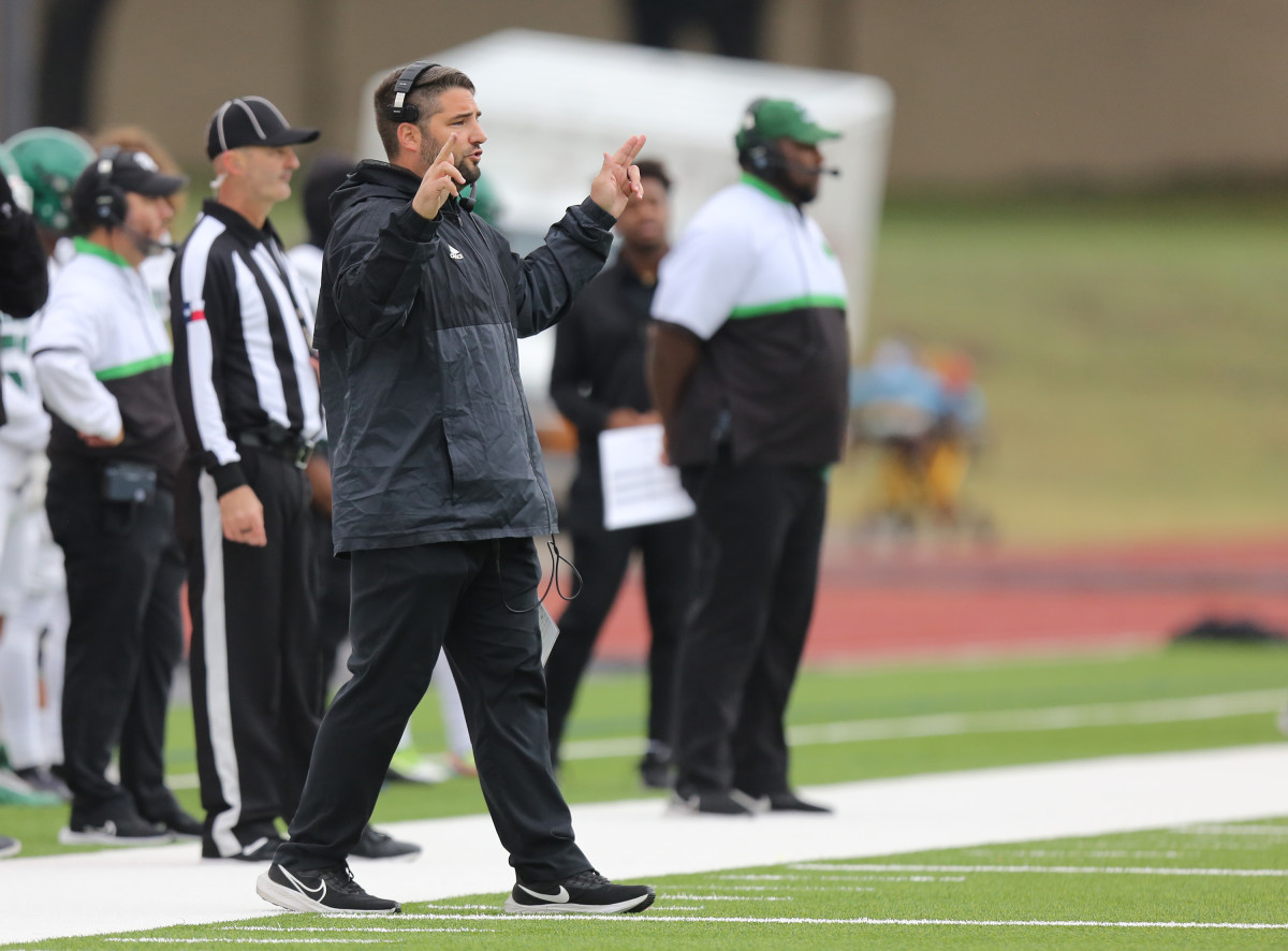 Kennedale Fort Worth Western Hills Texas football 102922 Brian McLean 12